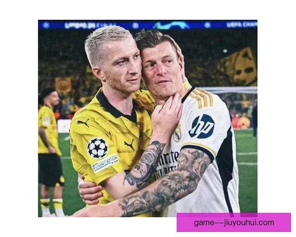 罗伊斯结束黄黑十二年生涯自由身加盟洛杉矶银河展开新篇章